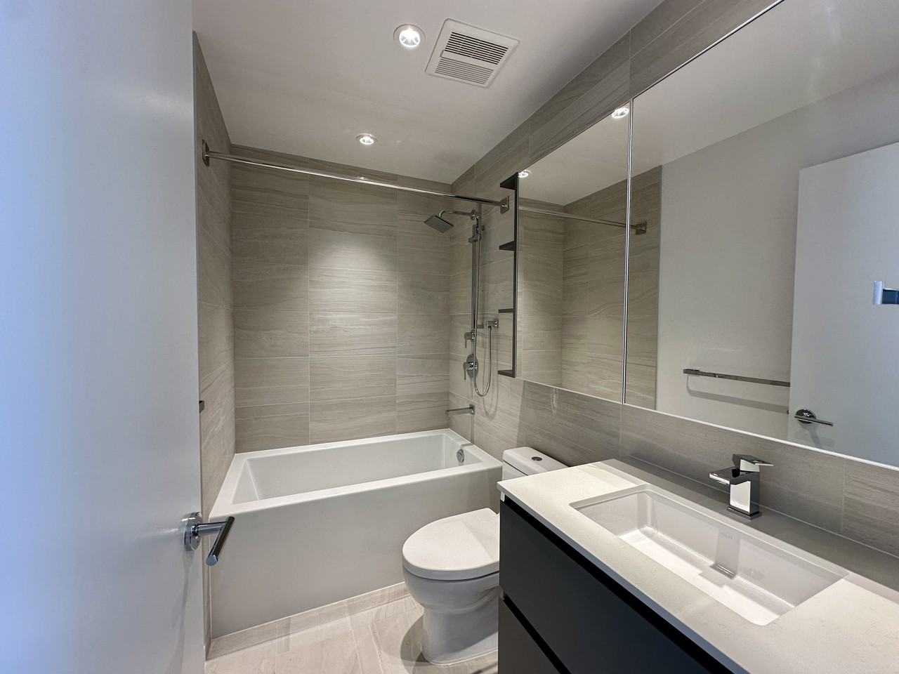 6600 Minoru Boulevard #887 - Photo 7 of 13