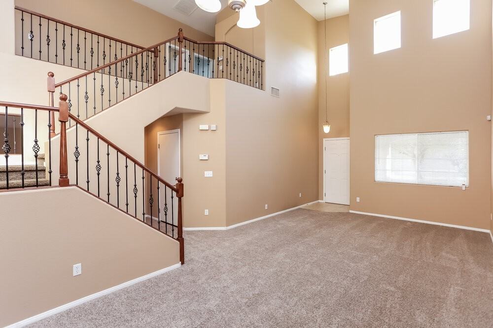 408 Orchid Oasis Ave - Photo 4 of 16