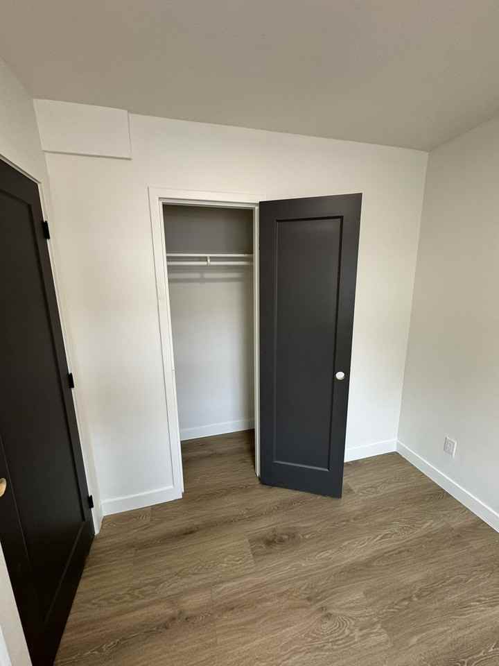 62 Triller Ave - Photo 3 of 12