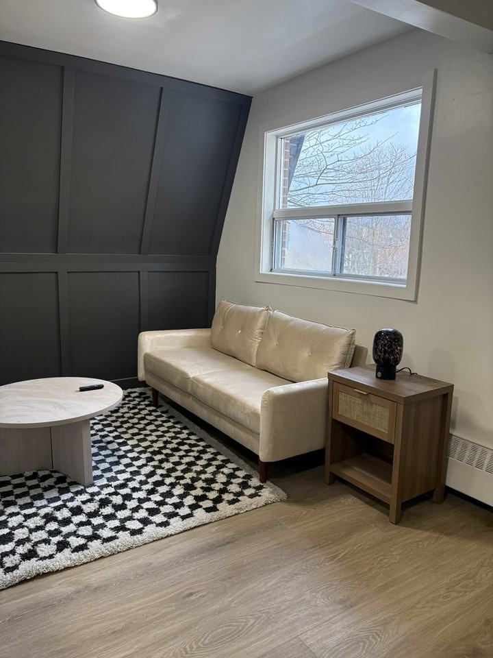 62 Triller Ave - Photo 7 of 12