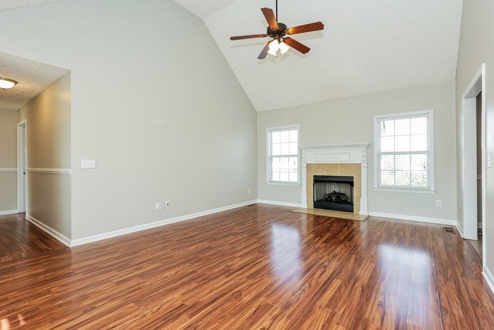 3128 Hardwood Dr - Photo 5 of 17