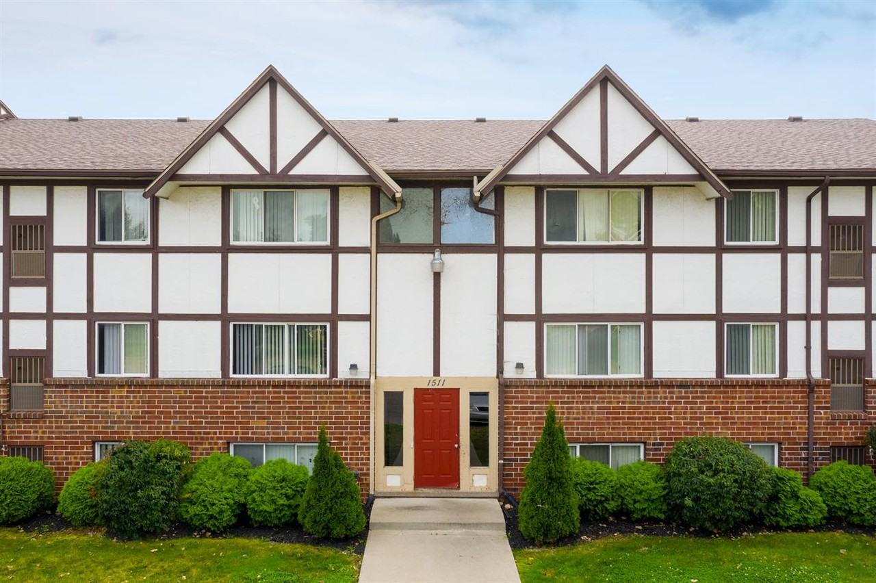 Fountain West Apartments - Photo 2 of 3