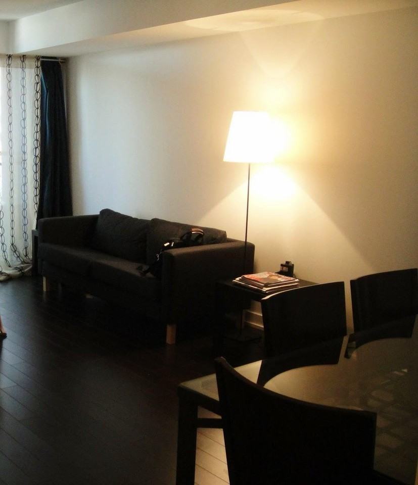 8 Telegram Mews - Photo 3 of 7