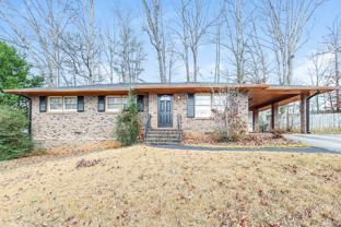 2576 Creston Way - Photo 1 of 1