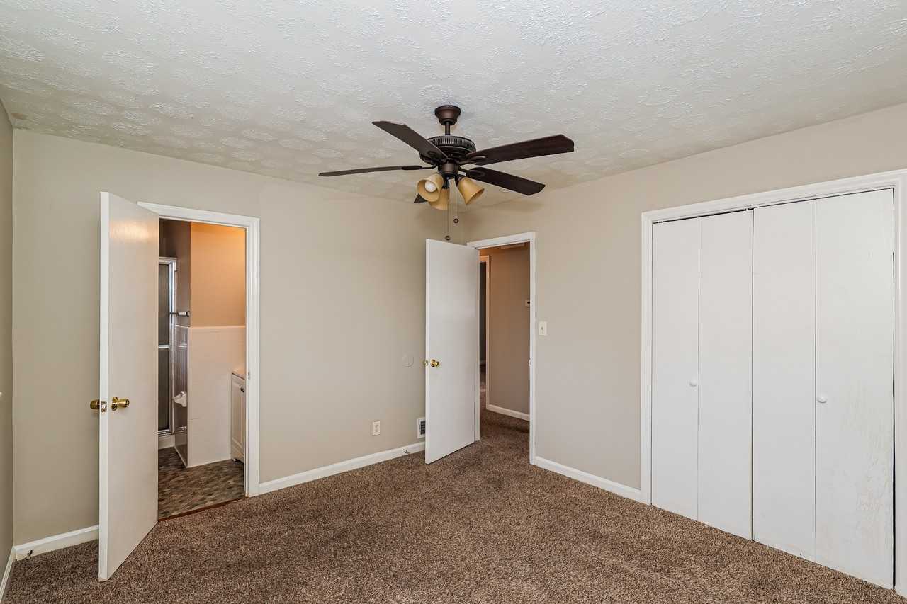 2576 Creston Way - Photo 6 of 15