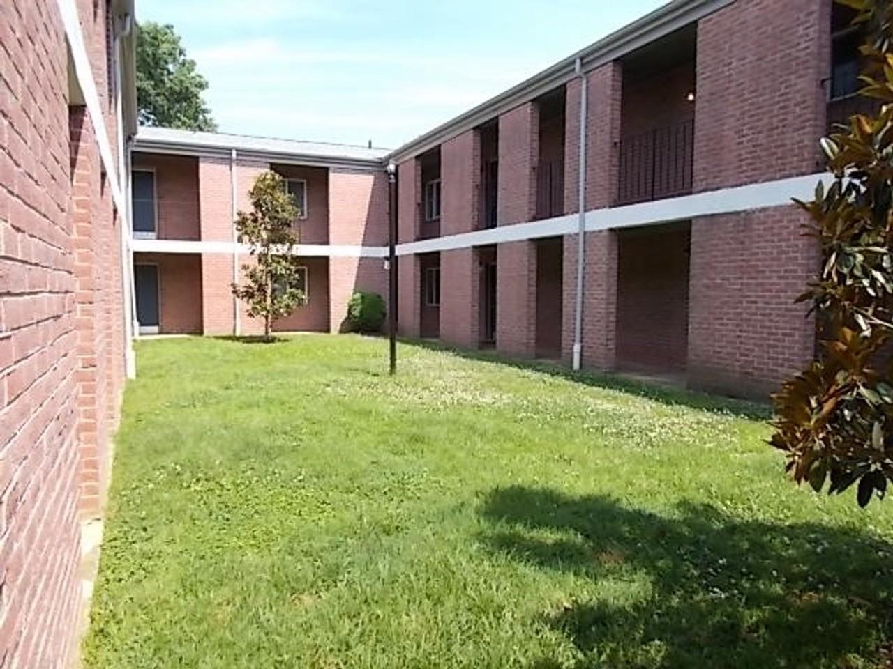 320 E Mercury Blvd #74 - Photo 6 of 13