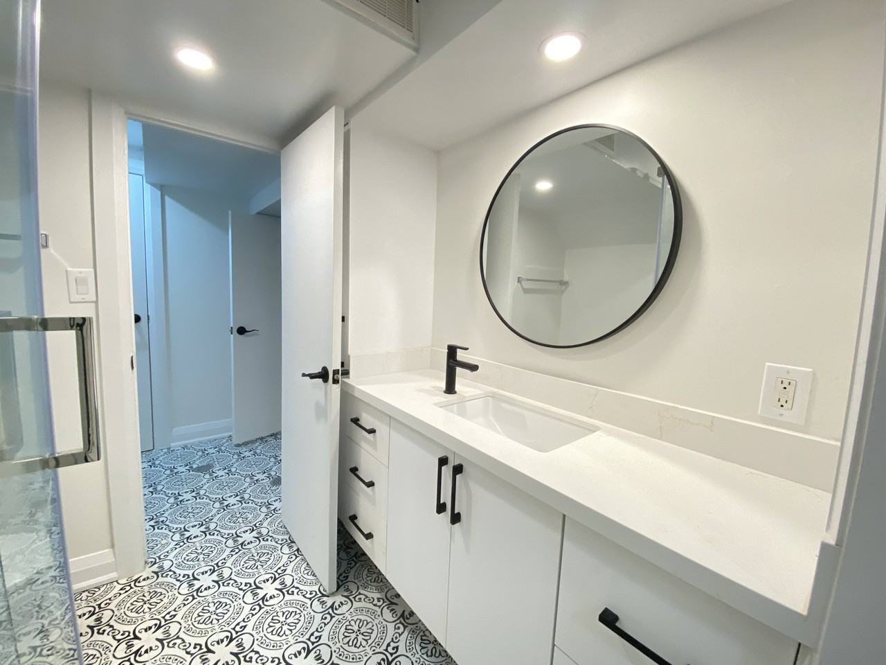 40 Haida Drive - Photo 6 of 10