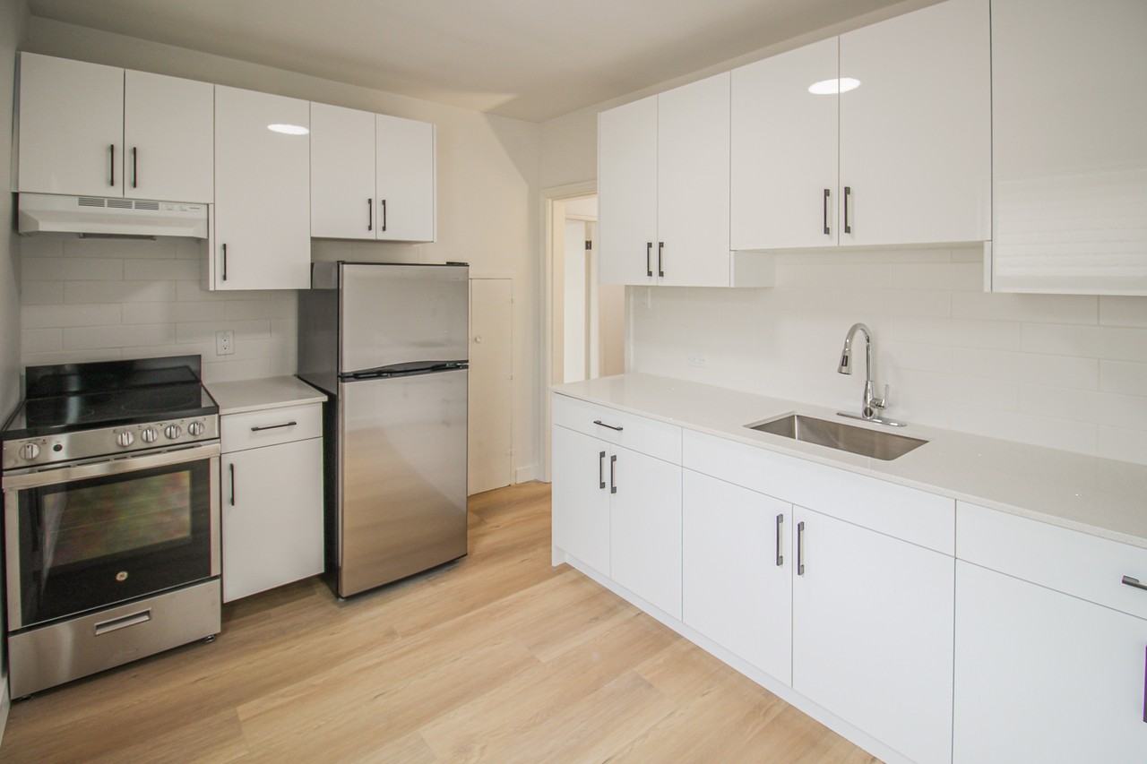 Able Apartments - Photo 2 of 25