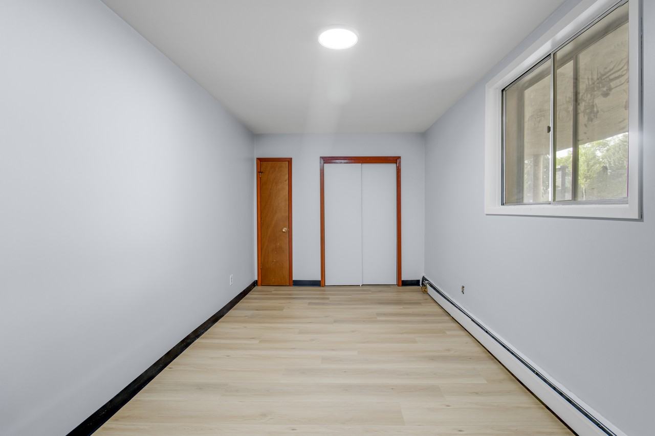 Imperial - Photo 3 of 13