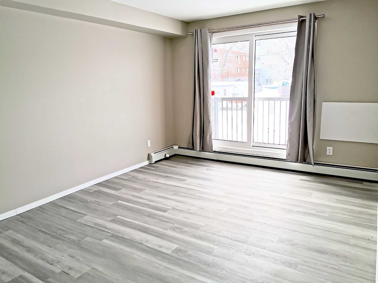 Camino Manor - Photo 4 of 13