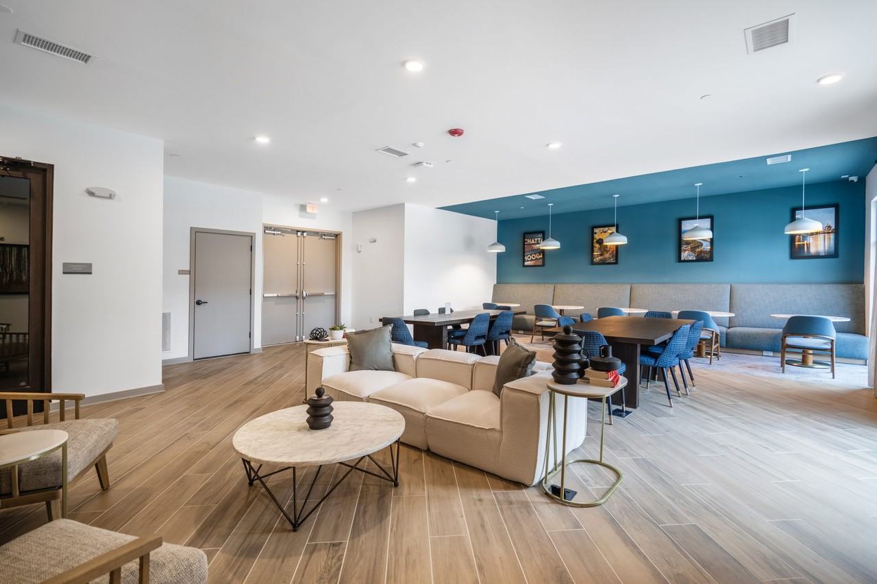 Populus Waterside Apartments - Photo 3 of 36