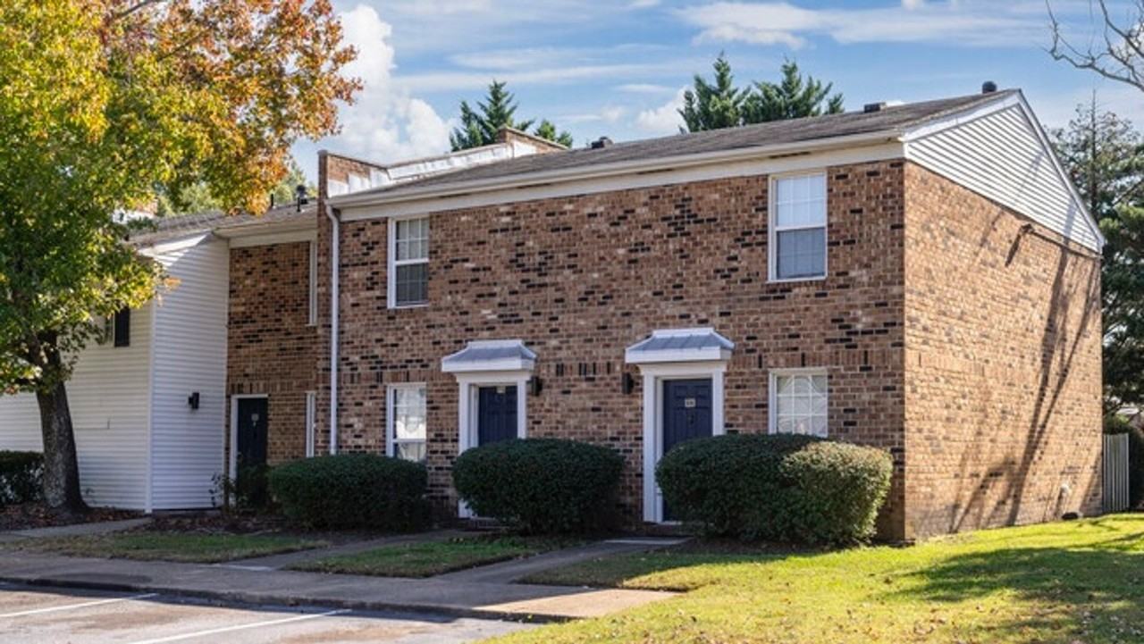 Welcome Home to The Grand at Mallard Manor! - Photo 2 of 10