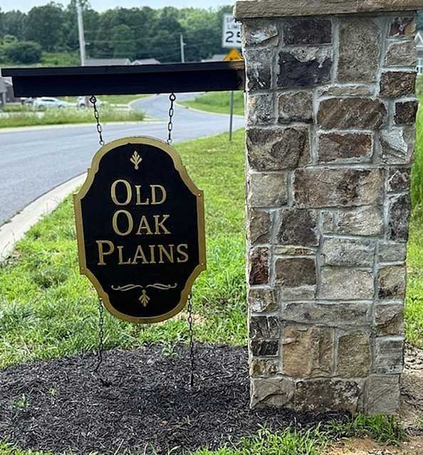 Old Oak Plains - Photo 6 of 12