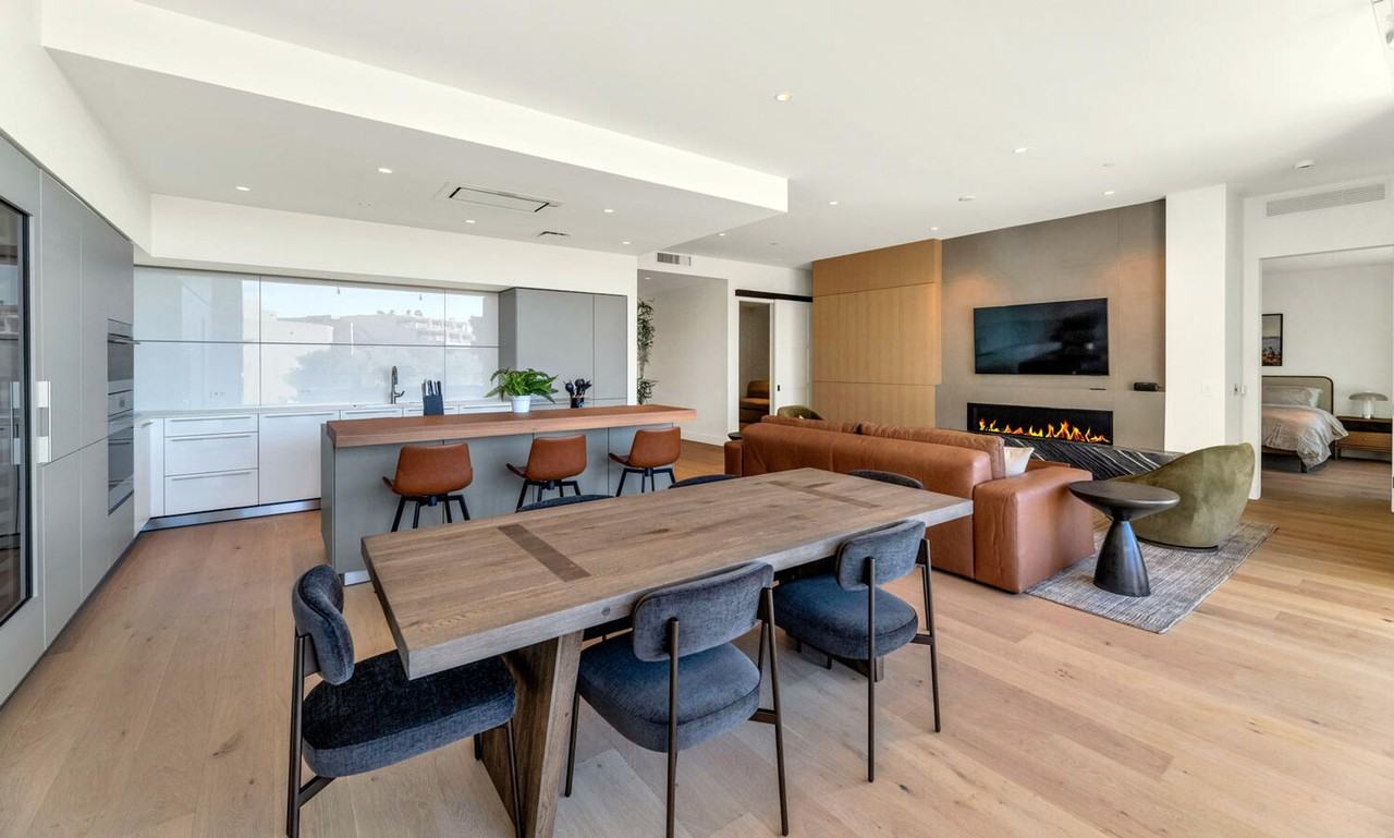 4849 4849 N Camelback Ridge Rd #B203 - Photo 6 of 31