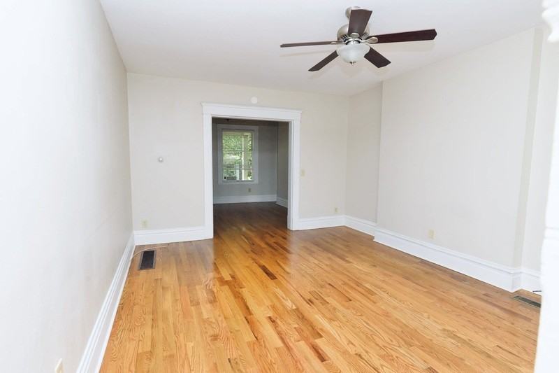 1080 Mount Pleasant Ave - Photo 4 of 14