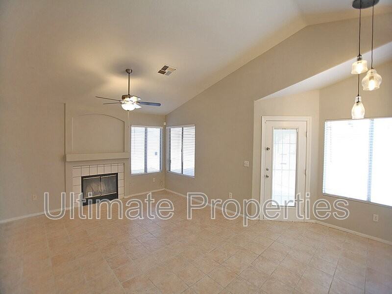 8772 W Christopher Michael Ln - Photo 3 of 18