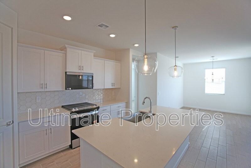 17655 W Monroe St - Photo 5 of 17