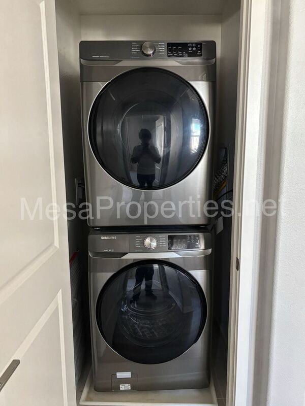 9352 Solaire Pl - Photo 7 of 18