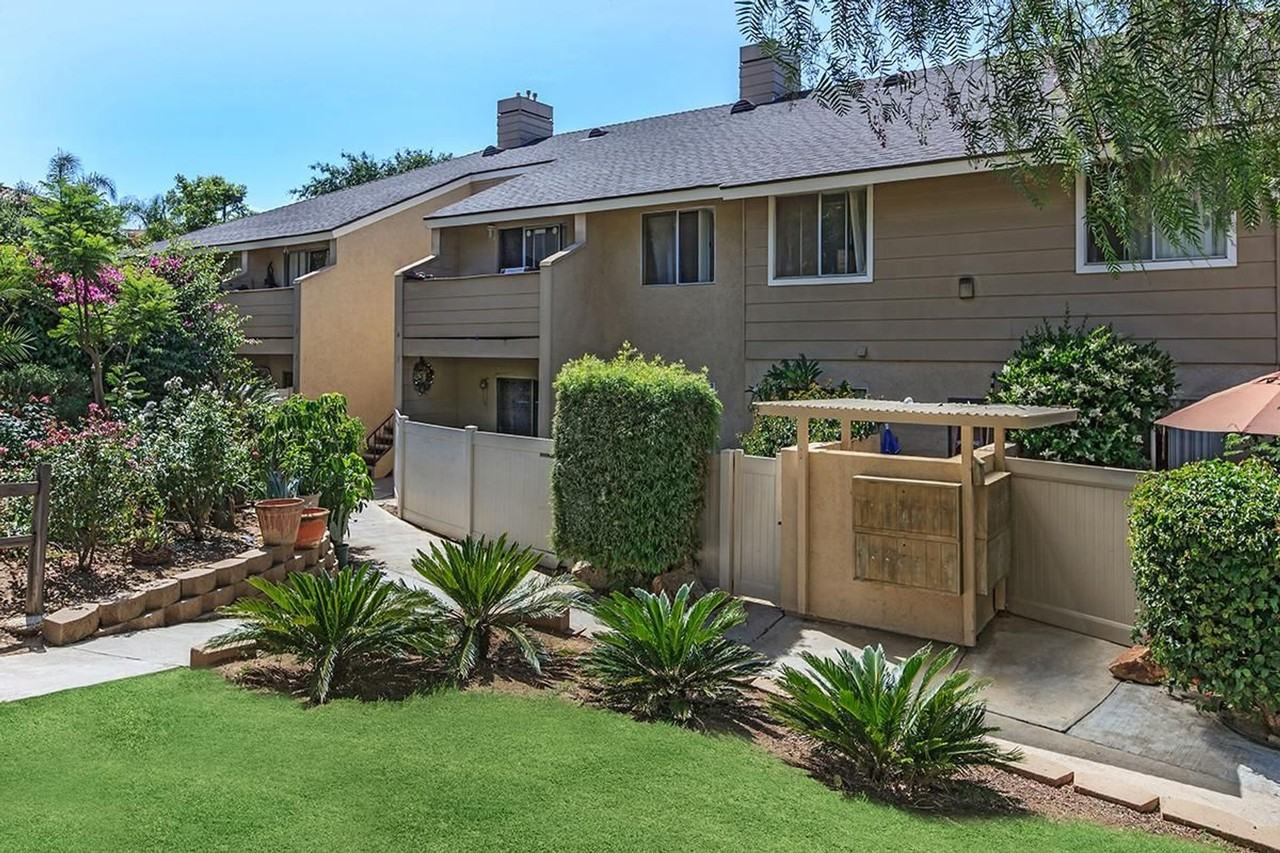 Peppertree Apartments | Convenience, Comfort & Community - Photo 2 of 8