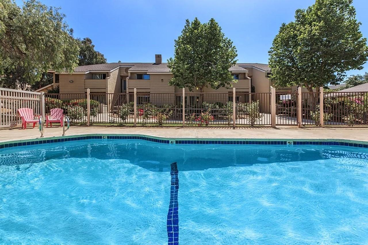 Peppertree Apartments | Convenience, Comfort & Community - Photo 6 of 8