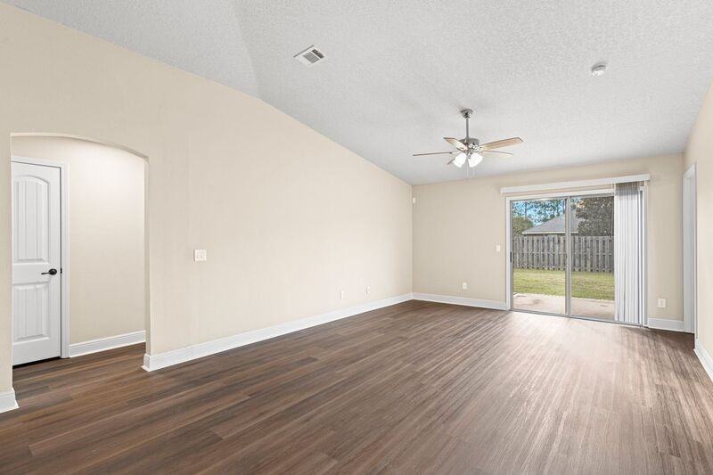 4845 Makenna Cir - Photo 5 of 30