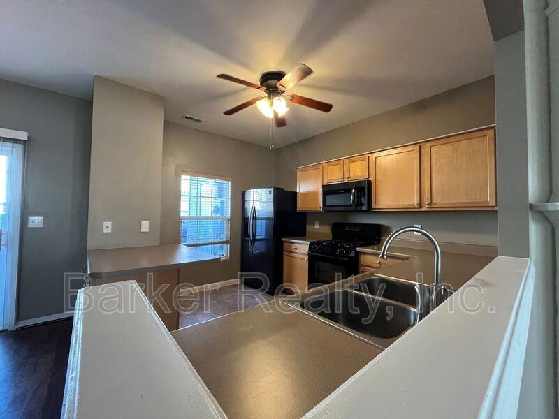 5109 Obion Ct - Photo 4 of 14