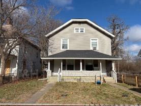 926 W 32nd St - Photo 1 of 1