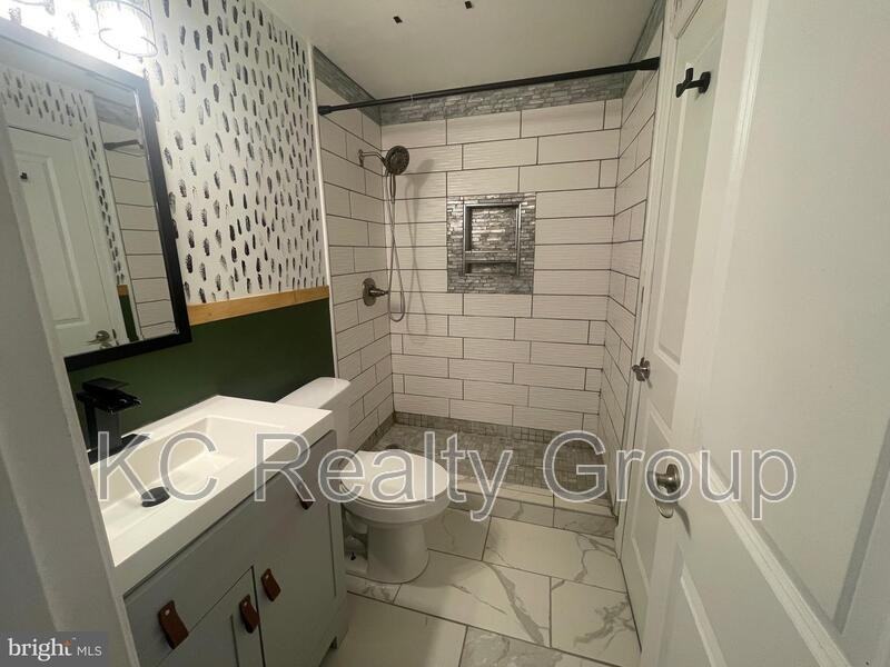 15730 Piller Ln - Photo 5 of 13