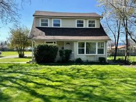 featured image of 926 Sw Greenwood Ave