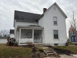 featured image of 22 Willis Ave