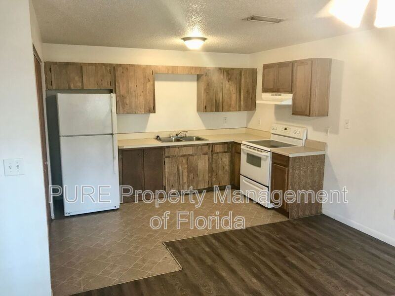 3800 Nestreet #C - Photo 3 of 13