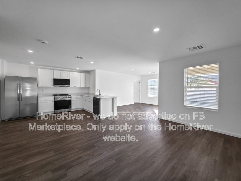 14674 S Avalon Rd - Photo 4 of 24