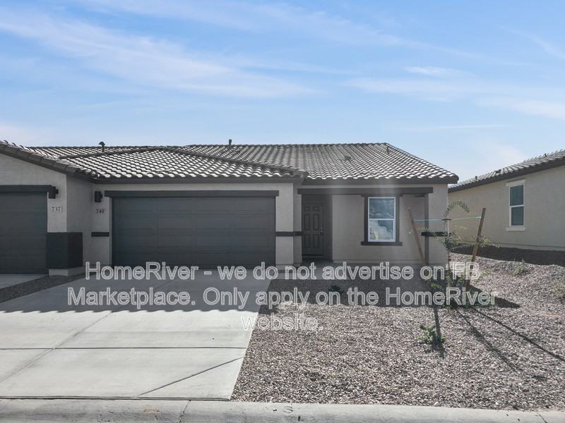 741 Dylan Ct - Photo 2 of 23