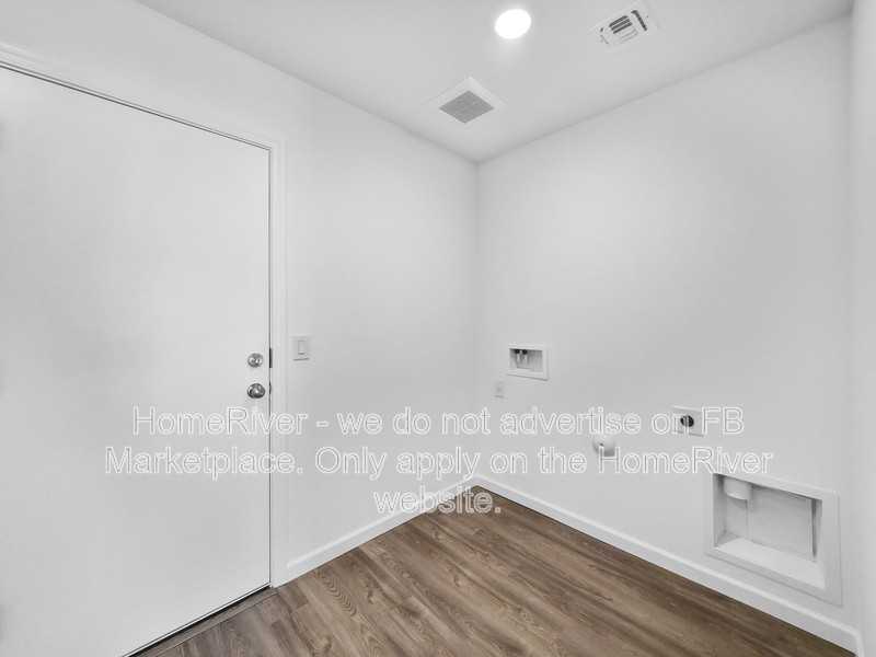 741 Dylan Ct - Photo 7 of 23