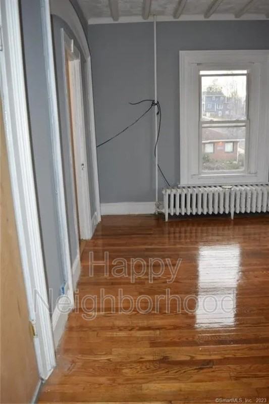 216 East Main Streetunit - Photo 4 of 16