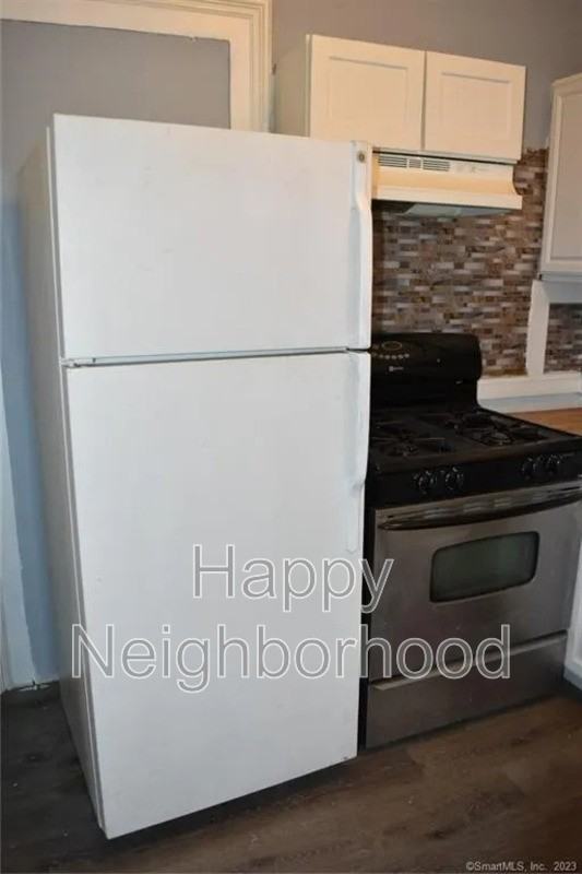 216 East Main Streetunit - Photo 6 of 16