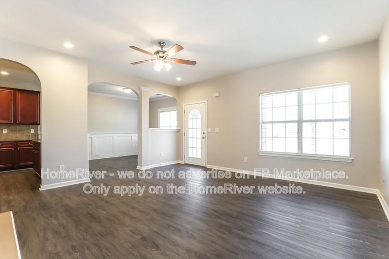 432 Orchid Ln - Photo 6 of 24