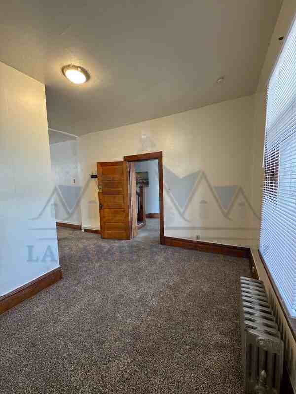 508 E Garfield St #8 - Photo 4 of 9