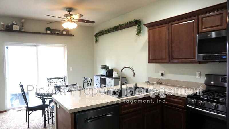 3886 Malott Pl Se - Photo 6 of 15