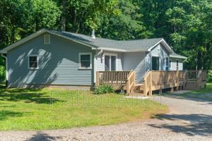 featured image of 63 Ben Lippen Rd