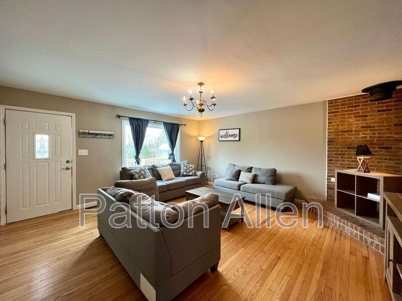 63 Ben Lippen Rd - Photo 7 of 31