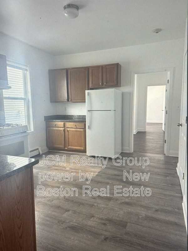 25 Highland St #U1 - Photo 2 of 6