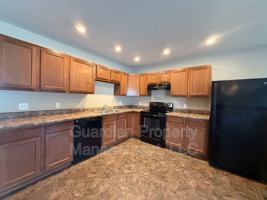 featured image of 519 N Vine St