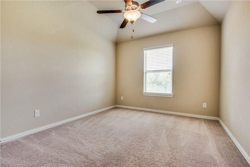 16604 Toledo Bend Ct - Photo 4 of 22