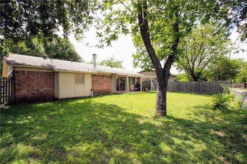 3309 Ridgeglen Cir - Photo 4 of 20