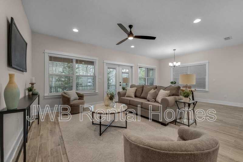 8861 Amalfi Ct - Photo 7 of 22