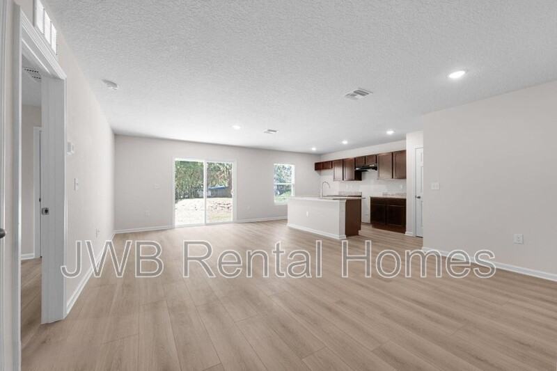 3945 Rose St - Photo 4 of 19