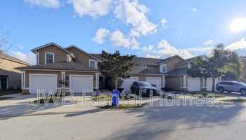 featured image of 878 Scrub Jay Dr