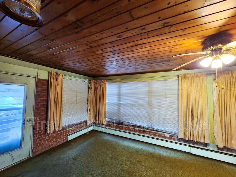 408 Clinton Rd - Photo 7 of 8