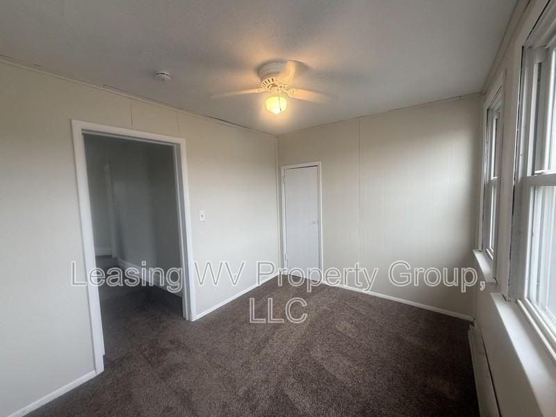 2914 Virginia Ave - Photo 4 of 17